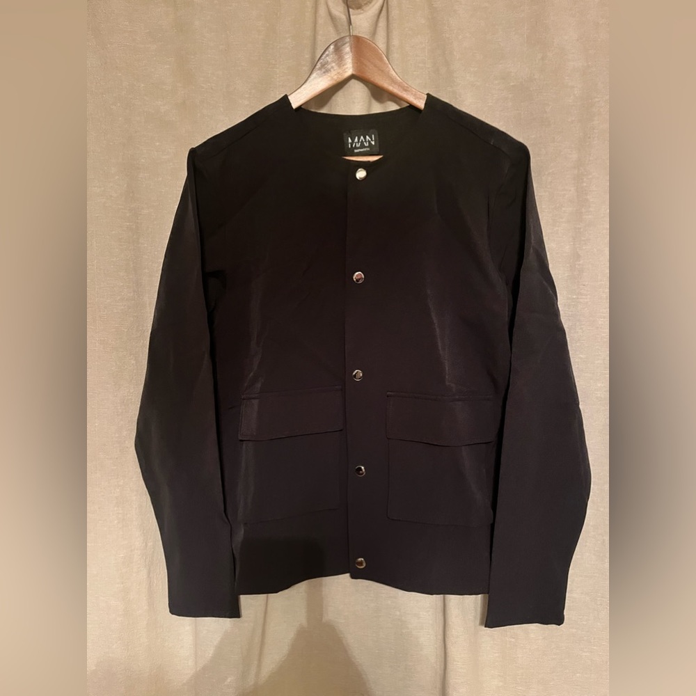 BoohooMAN minimalist jacket. Size small